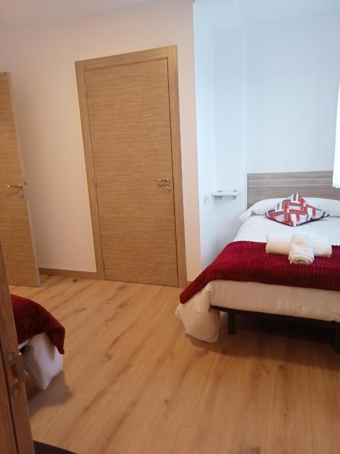Pension Xacobeo Lavacolla Bagian luar foto